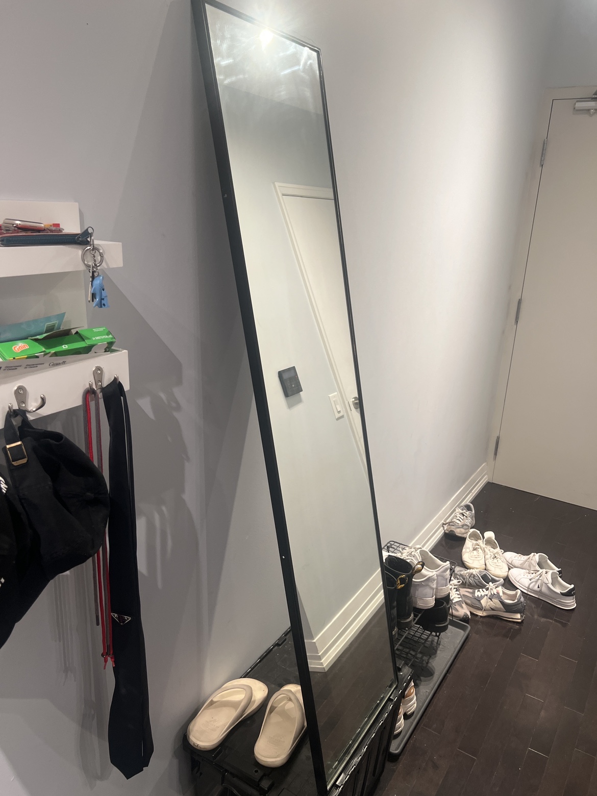 Full body mirror