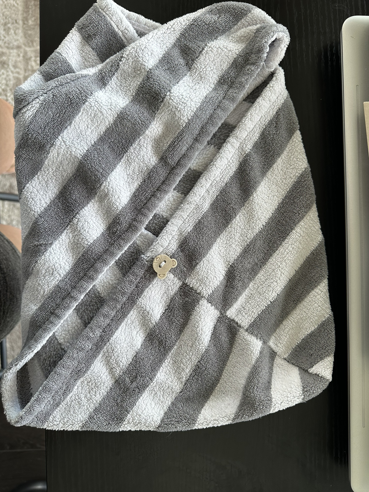 Head towel thumbnail