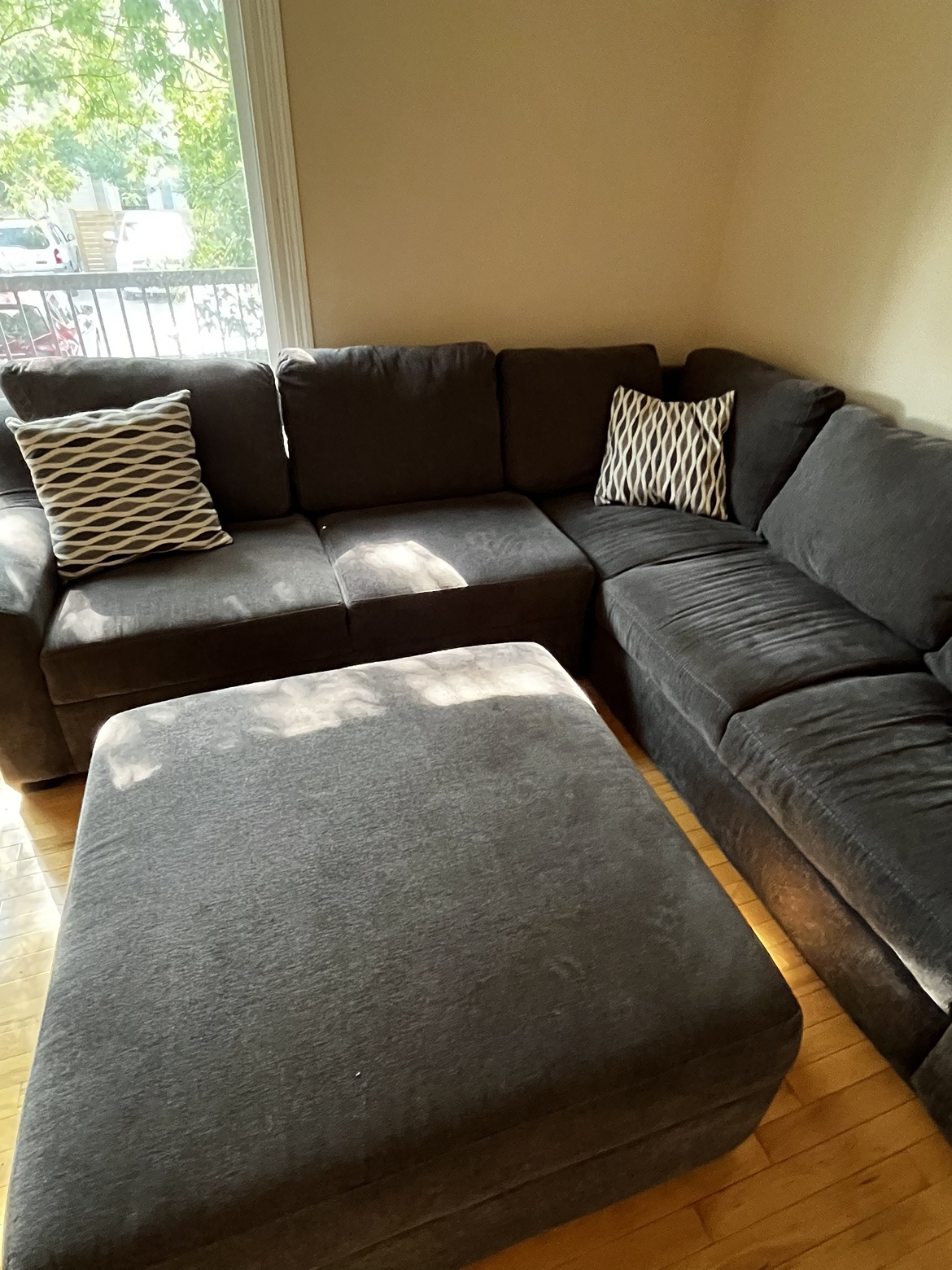 Large Grey Sectional Couch and Ottoman - photo 3