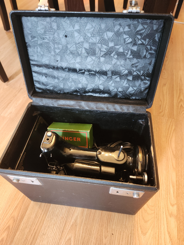 singer Sewing Machine image indicator(2)