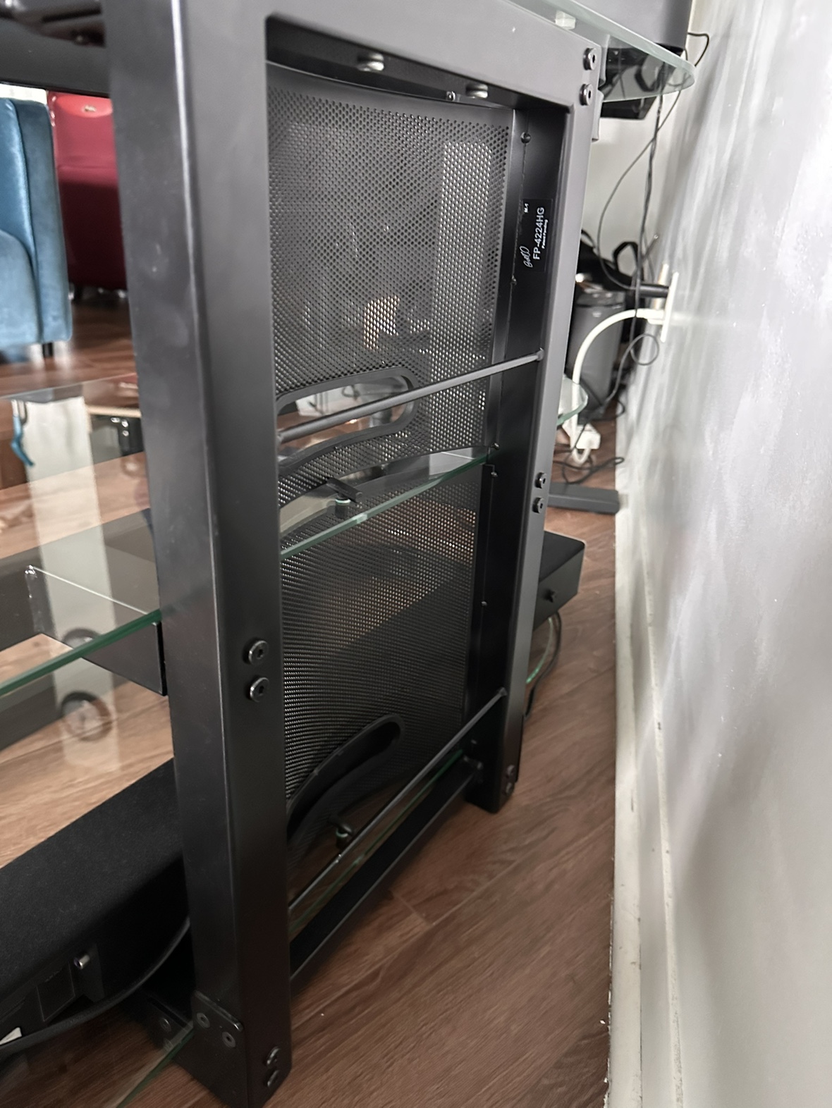 Bell’o Glass TV Stand image indicator(3)