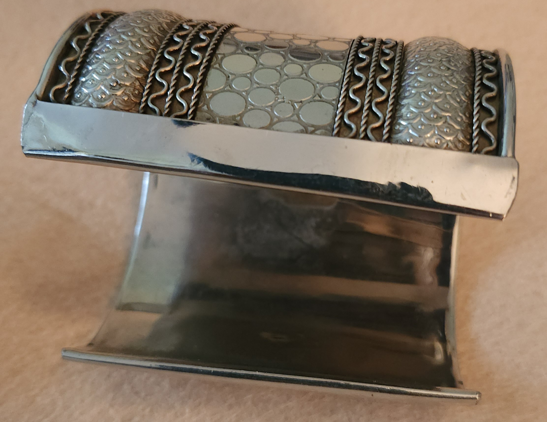 Vintage Silver Cara New York Cuff image indicator(4)