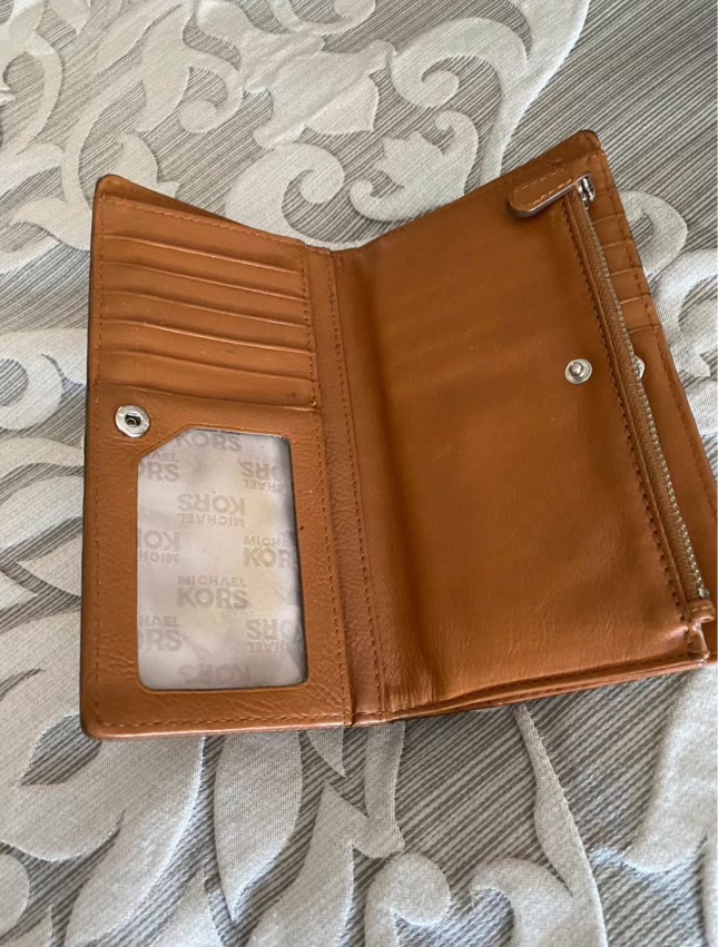 Michael Kors Purse & Wallet Set - photo 2