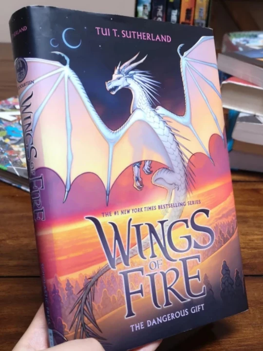 The Dangerous Gift - Hardcover Wings of Fire Book 14 thumbnail