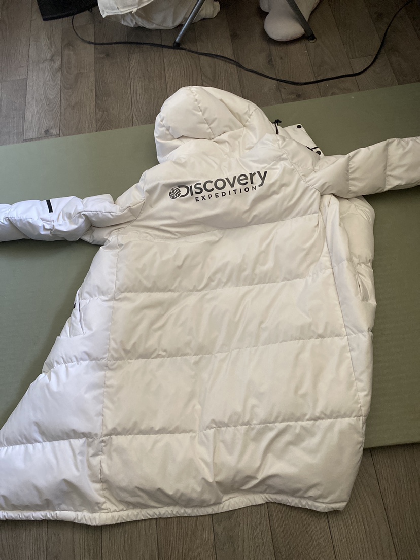 “Discovery Expedition” white womens jacket - photo 2