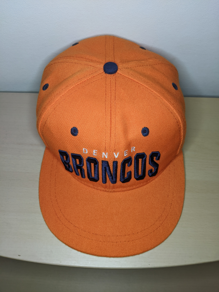 ⚽ Denver Broncos NFL Budweiser Hat Cap Size Adjustable Snapback image indicator(2)
