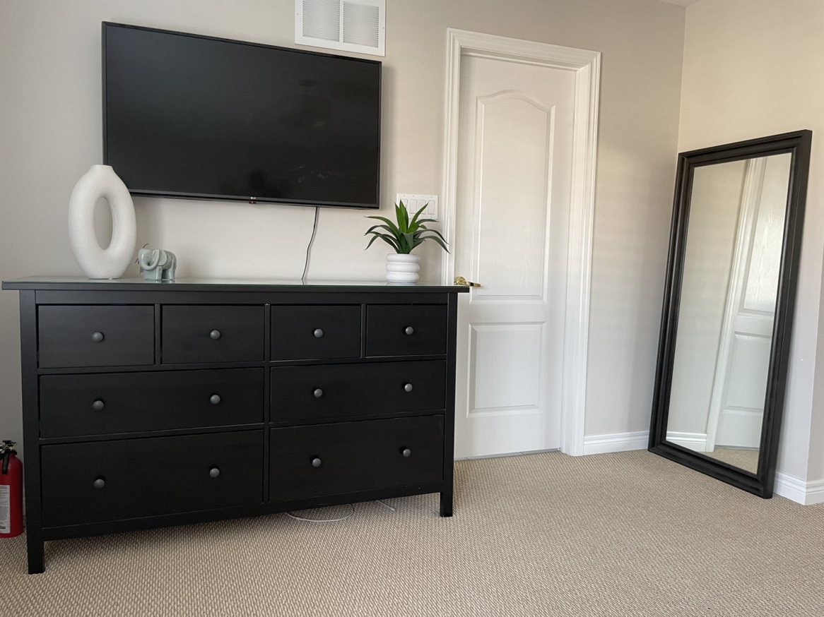IKEA Hemnes Dresser/mirror/nightstands