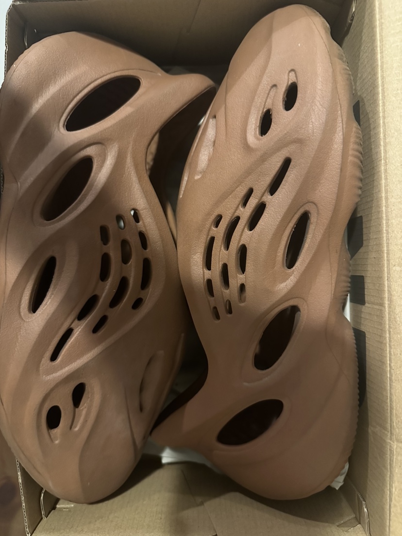 Clay red foam runners men’s size 12 - photo 2