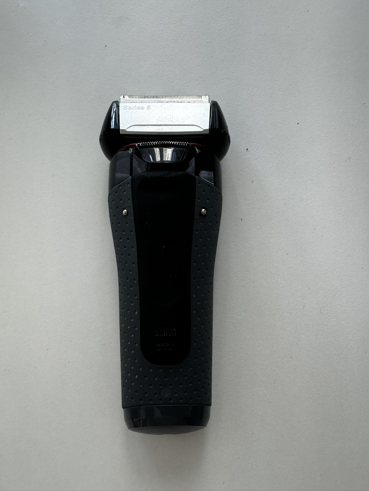 Braun series 5 men shaver with trimmer and case - photo 2