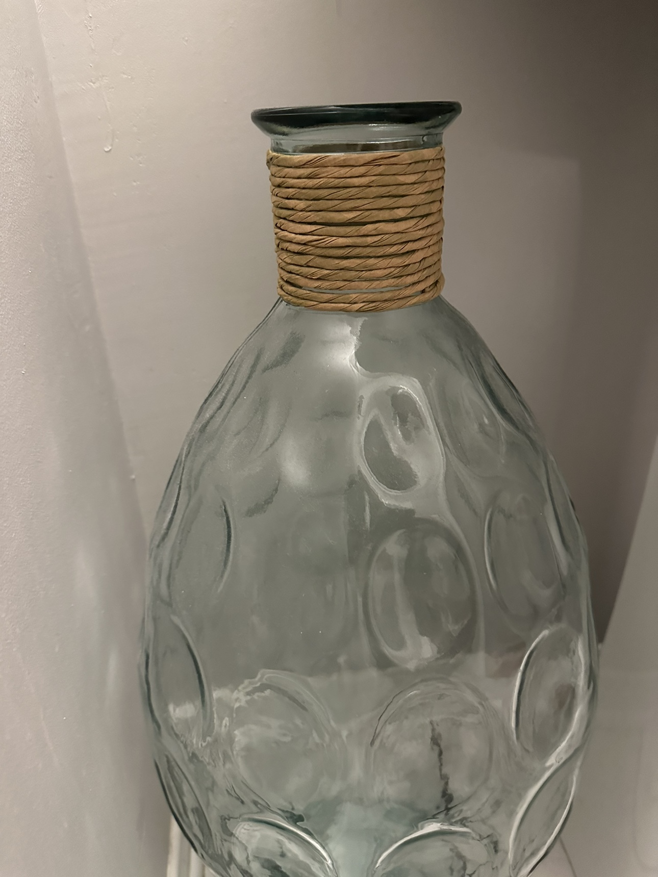 Extra large decorative glass vase like new image indicator(2)