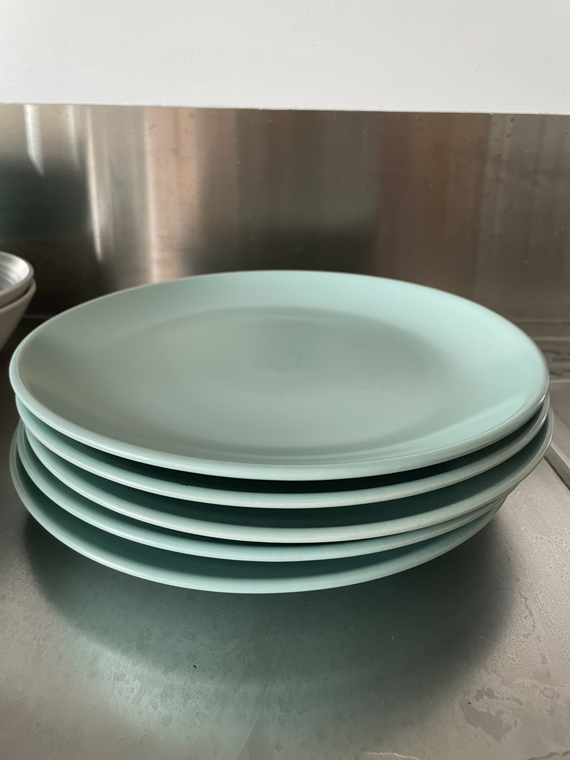 Big plates Ikea