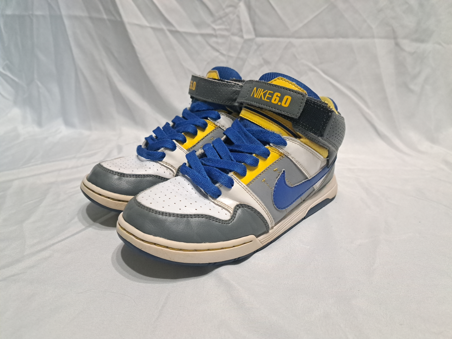 Nike Shoes Kids 4y - photo 4