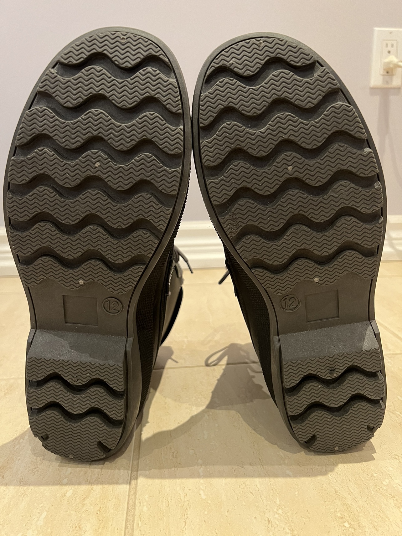Winter boots for men (size 12) - photo 5