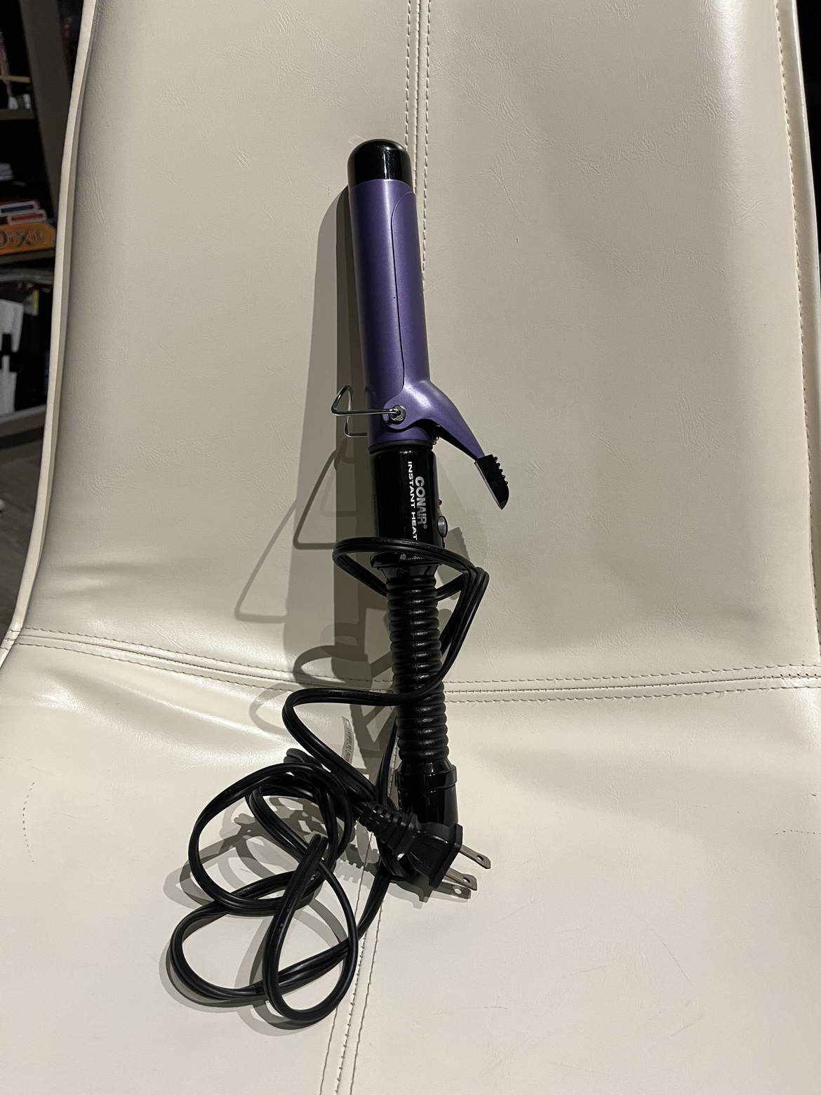Hair curling iron thumbnail