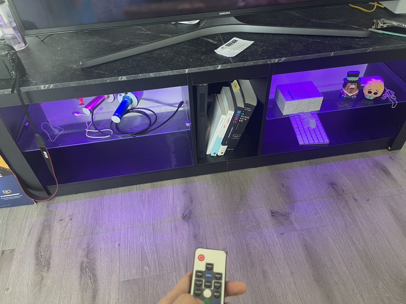 LED light TV stand - photo 2