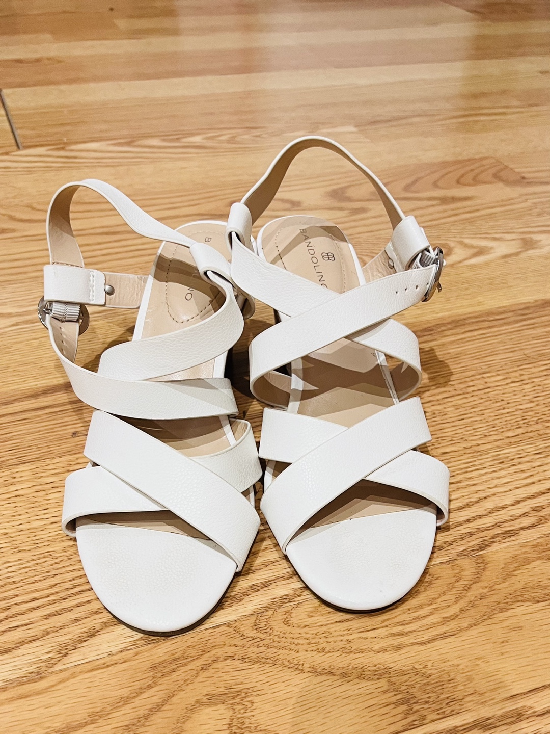 Women's shoe 6.5 thumbnail
