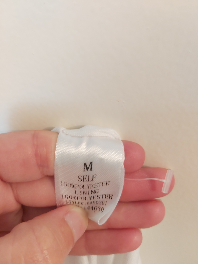 White Romper With Stripes Size Medium (M) image indicator(7)