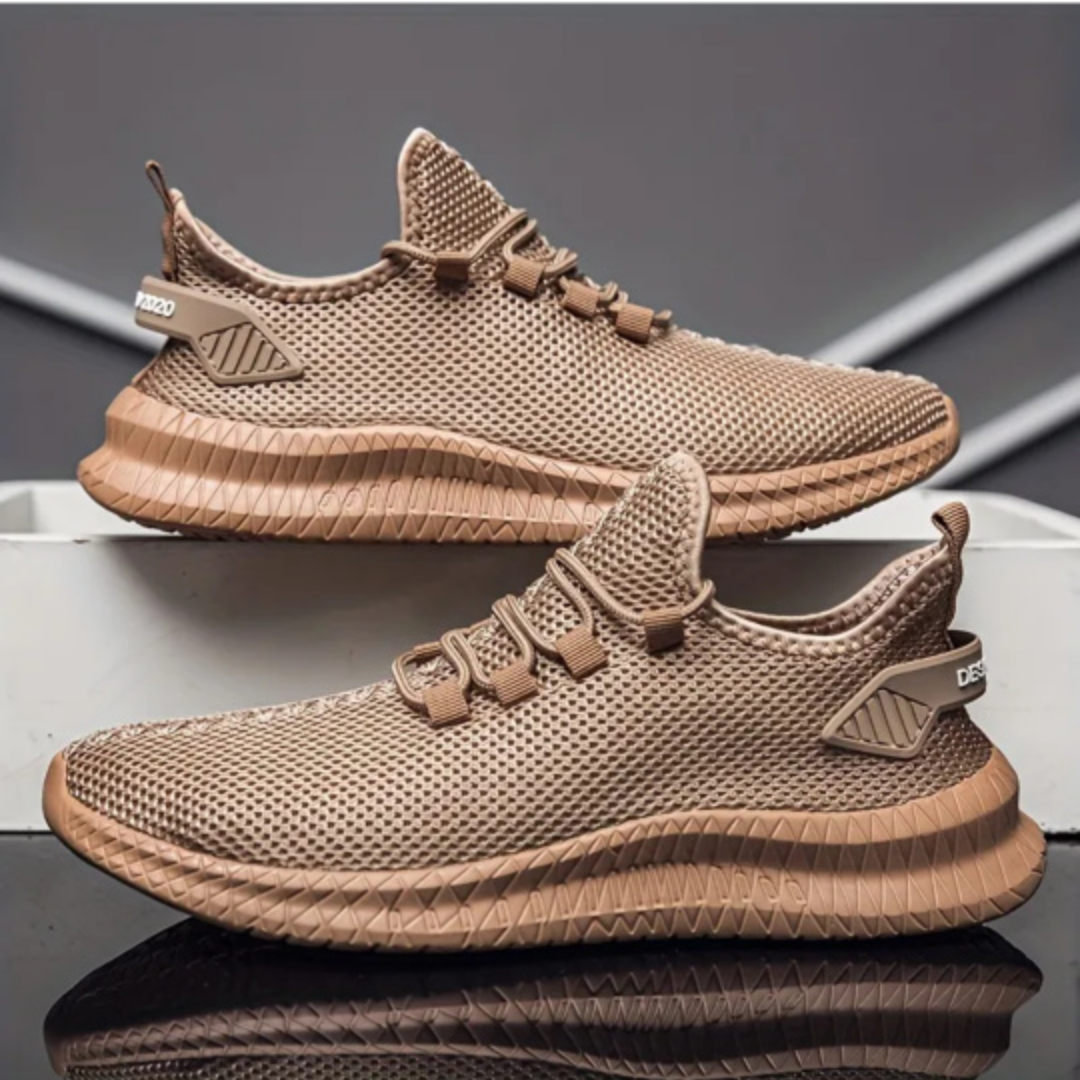 Men sneakers size 8/41 thumbnail