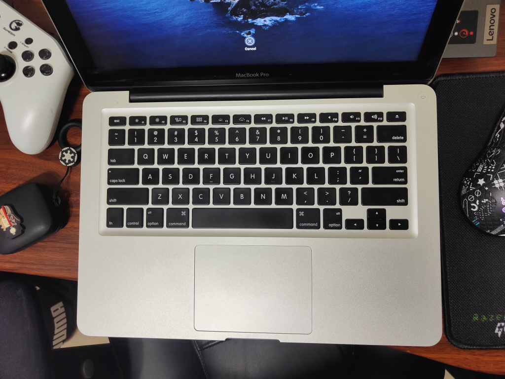 MacBook Pro 13 inch - photo 4