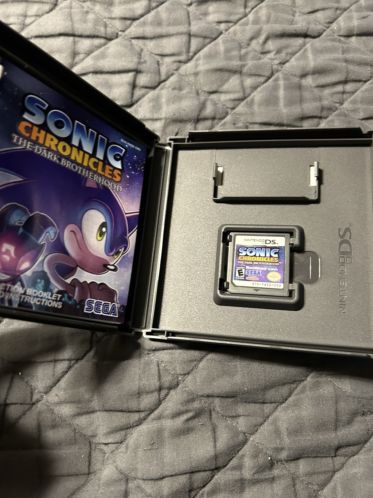 Sonic Chronicles: The Dark Brotherhood for Nintendo DS. Complete image indicator(2)