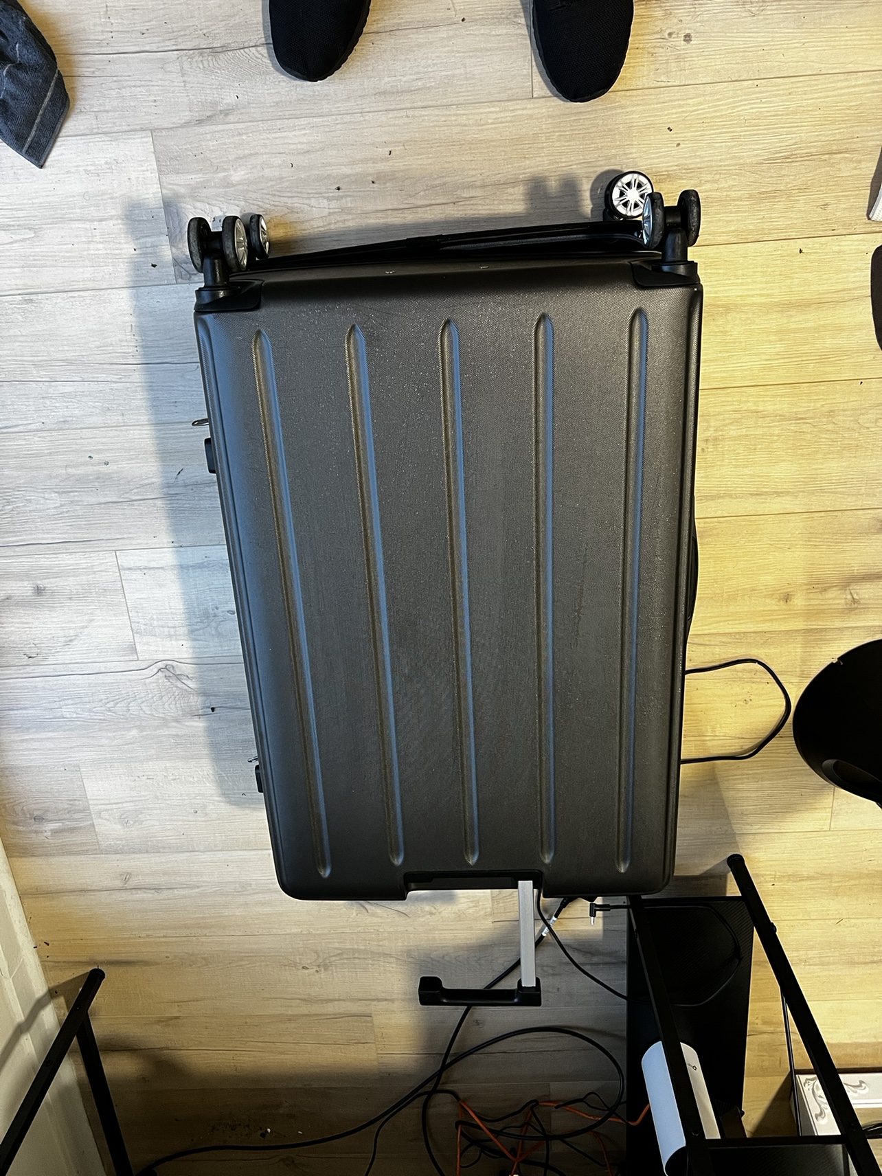 Skyflite Large Hardcase Luggage image indicator(5)