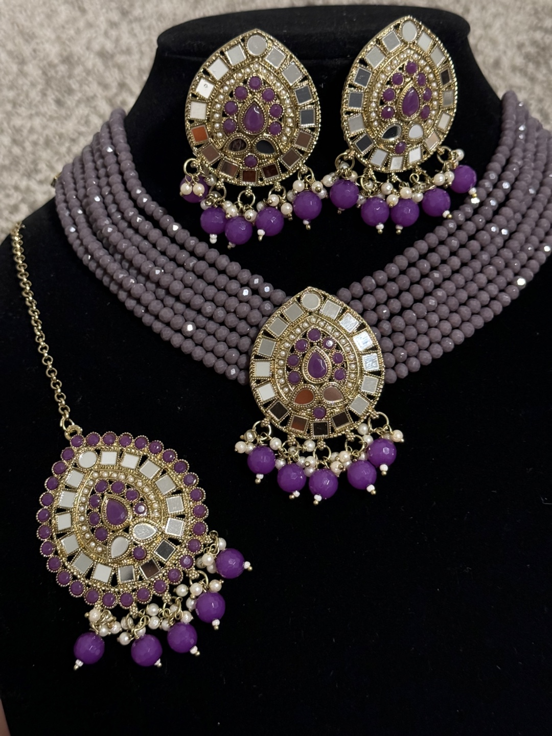 Beautiful neckwith earring and tikka ♥️