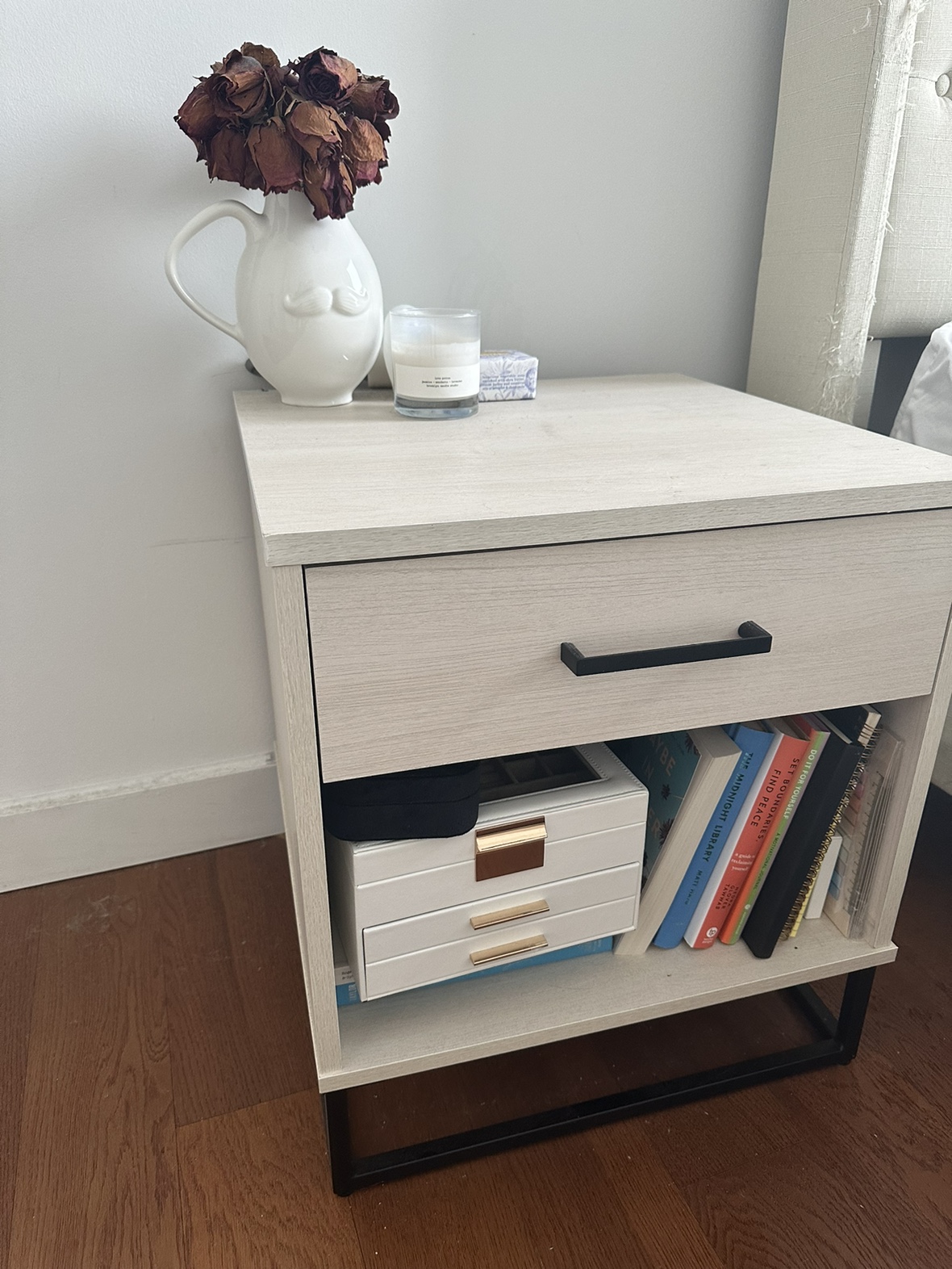 2 Bedside tables - photo 2