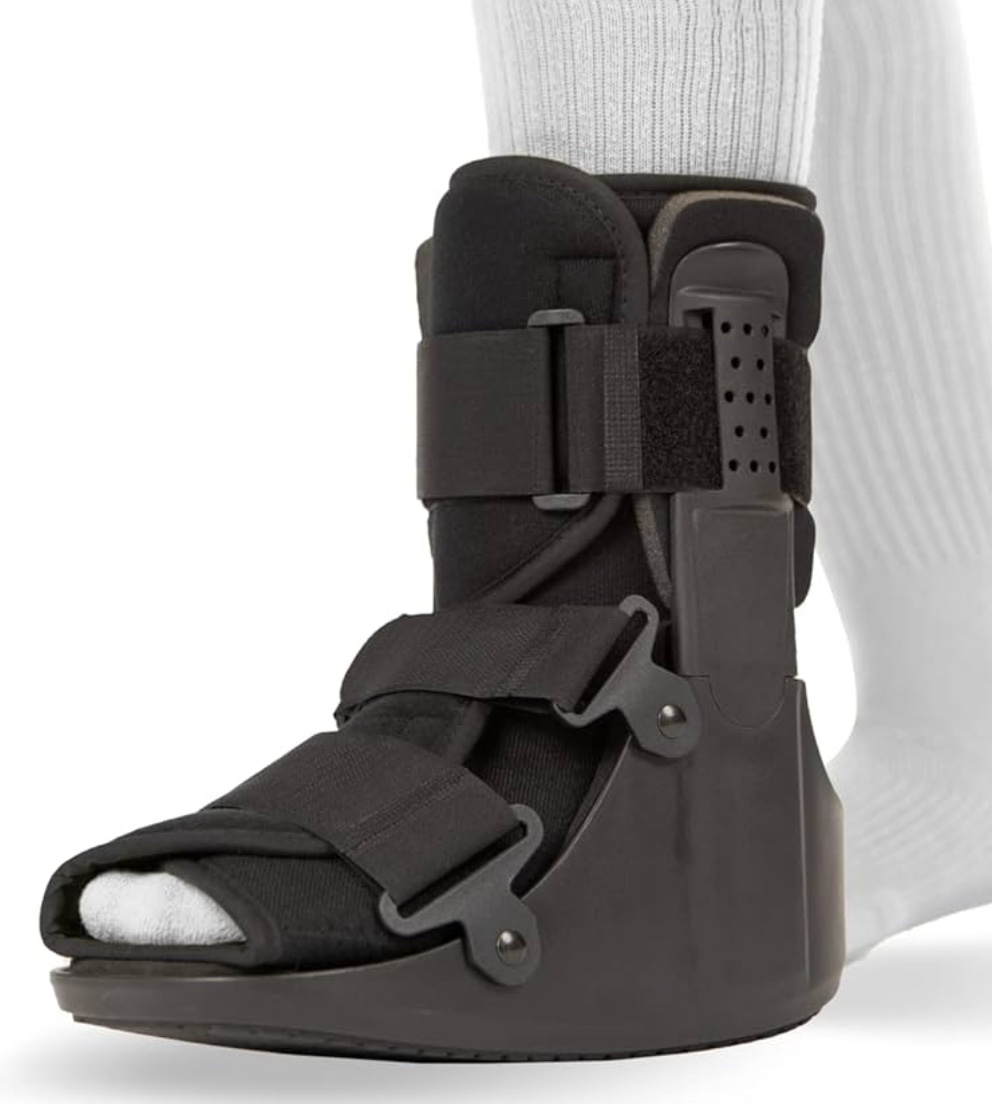 Orthopedic Medical Walker Cast