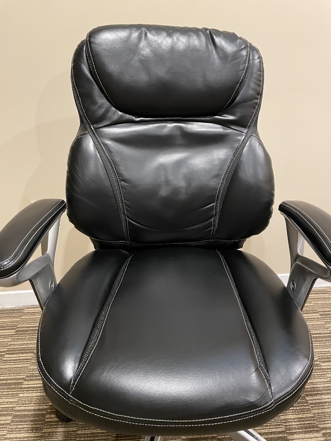 Computer/Office Chair in “excellent condition”