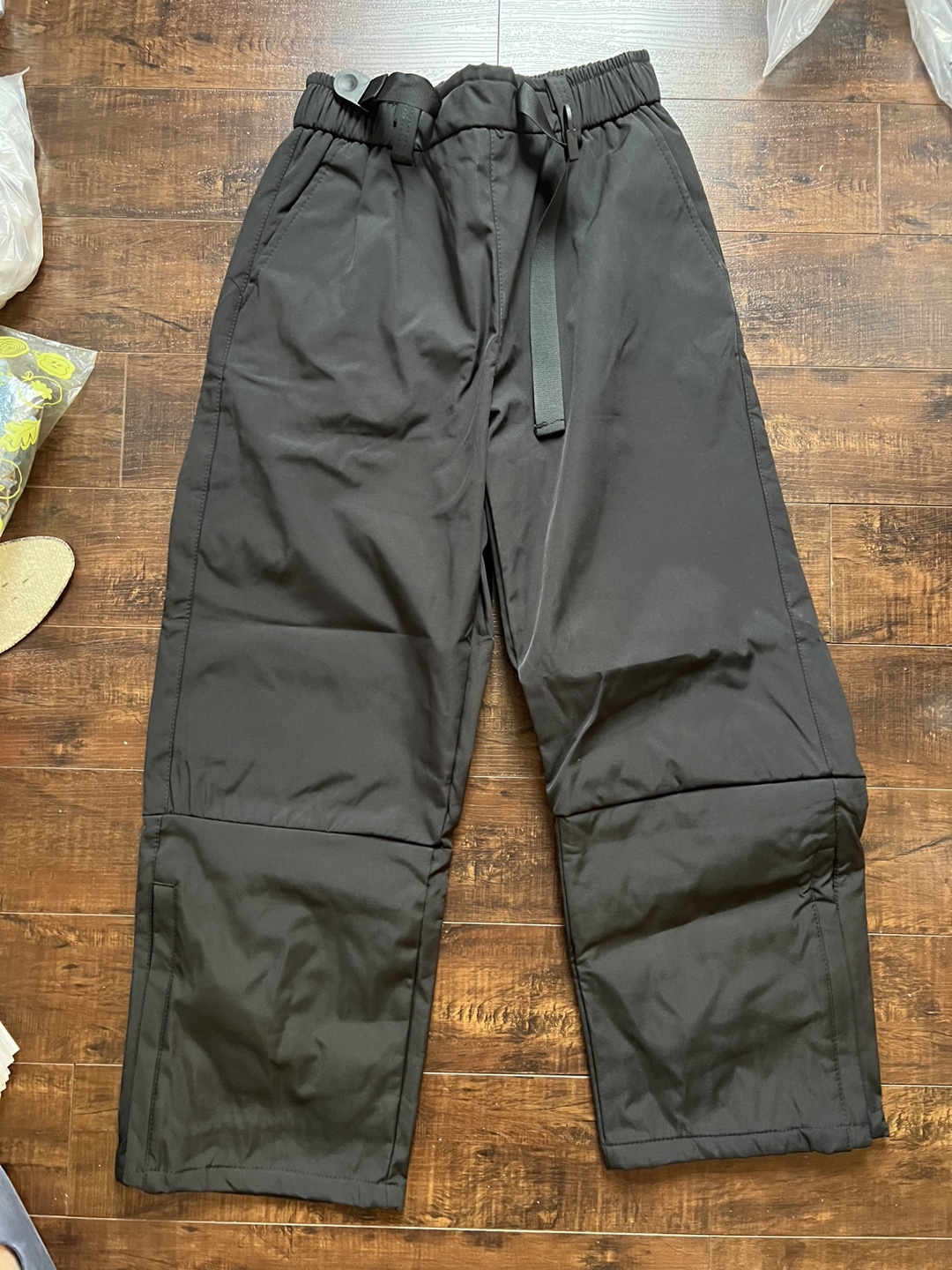 ski pants
