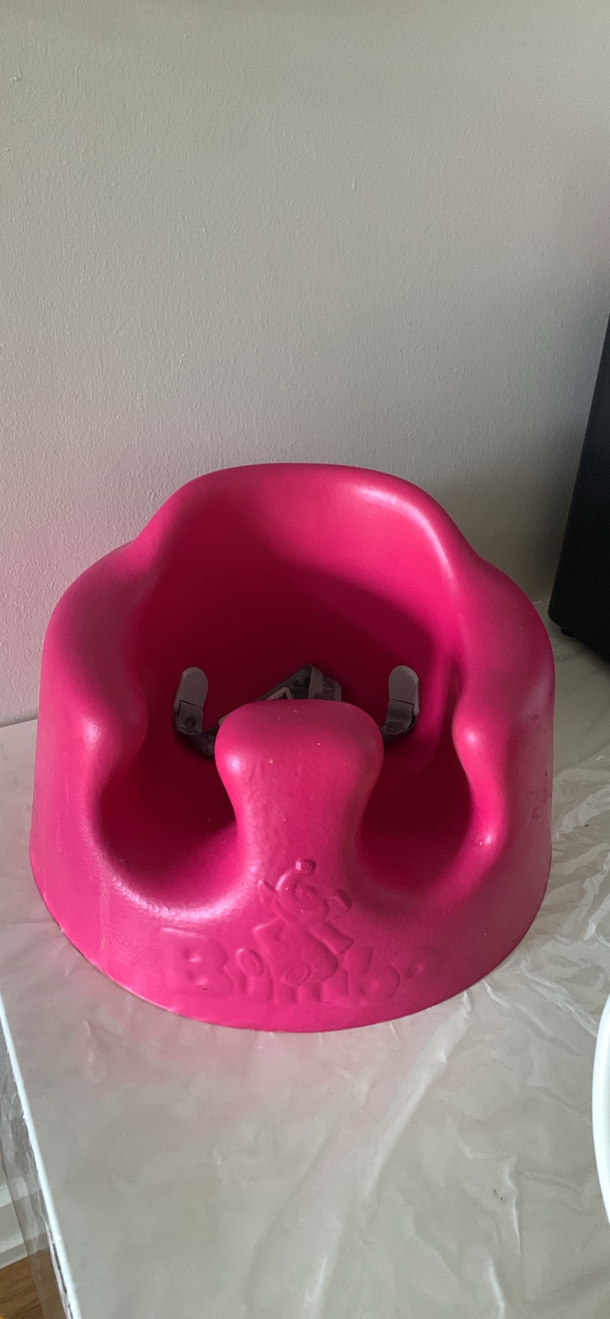 bumbo booster chair - photo 2