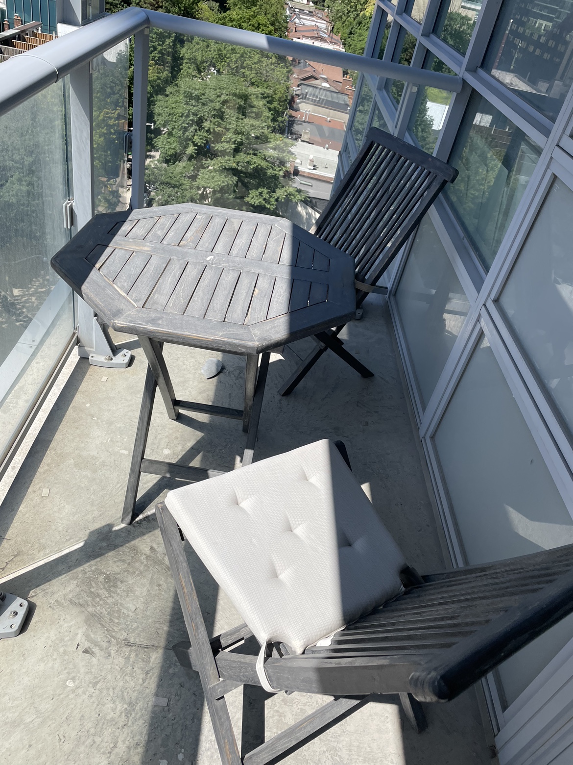 Patio set - photo 2