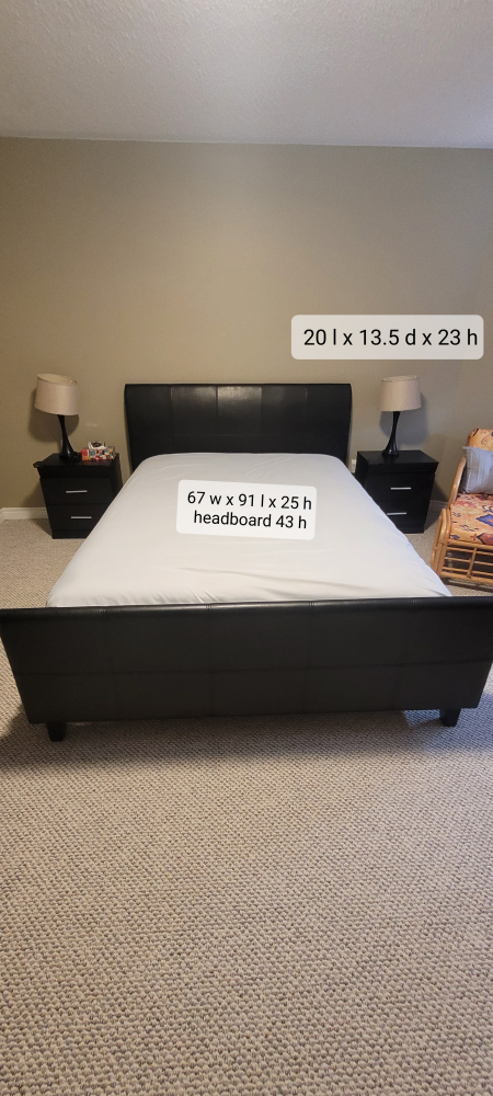 5 piece bedroom set  dark wood - queen