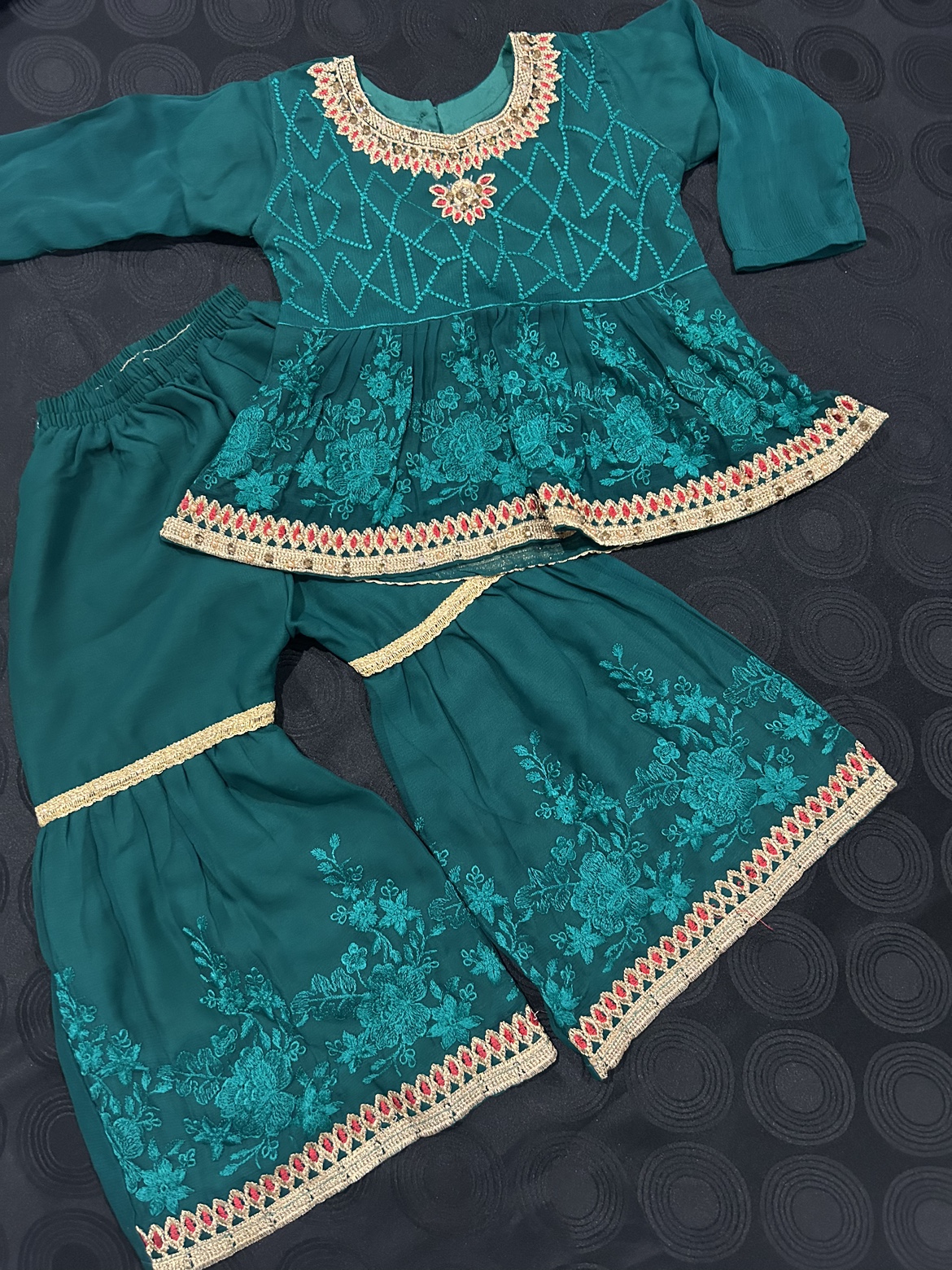 Pakistani dress for little girl #Freecycle