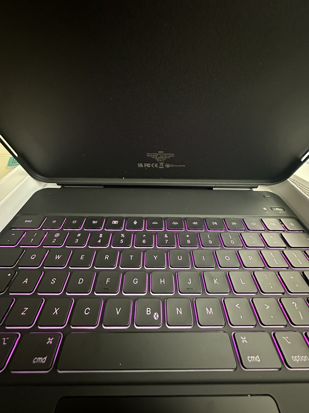 iPad Pro 13” (2024) Rebound Magnetic Keyboard Case 360 image indicator(8)