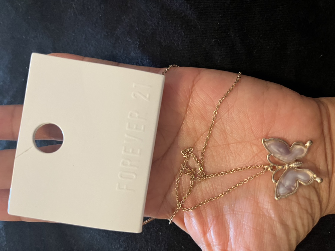 Forever necklace image indicator(2)