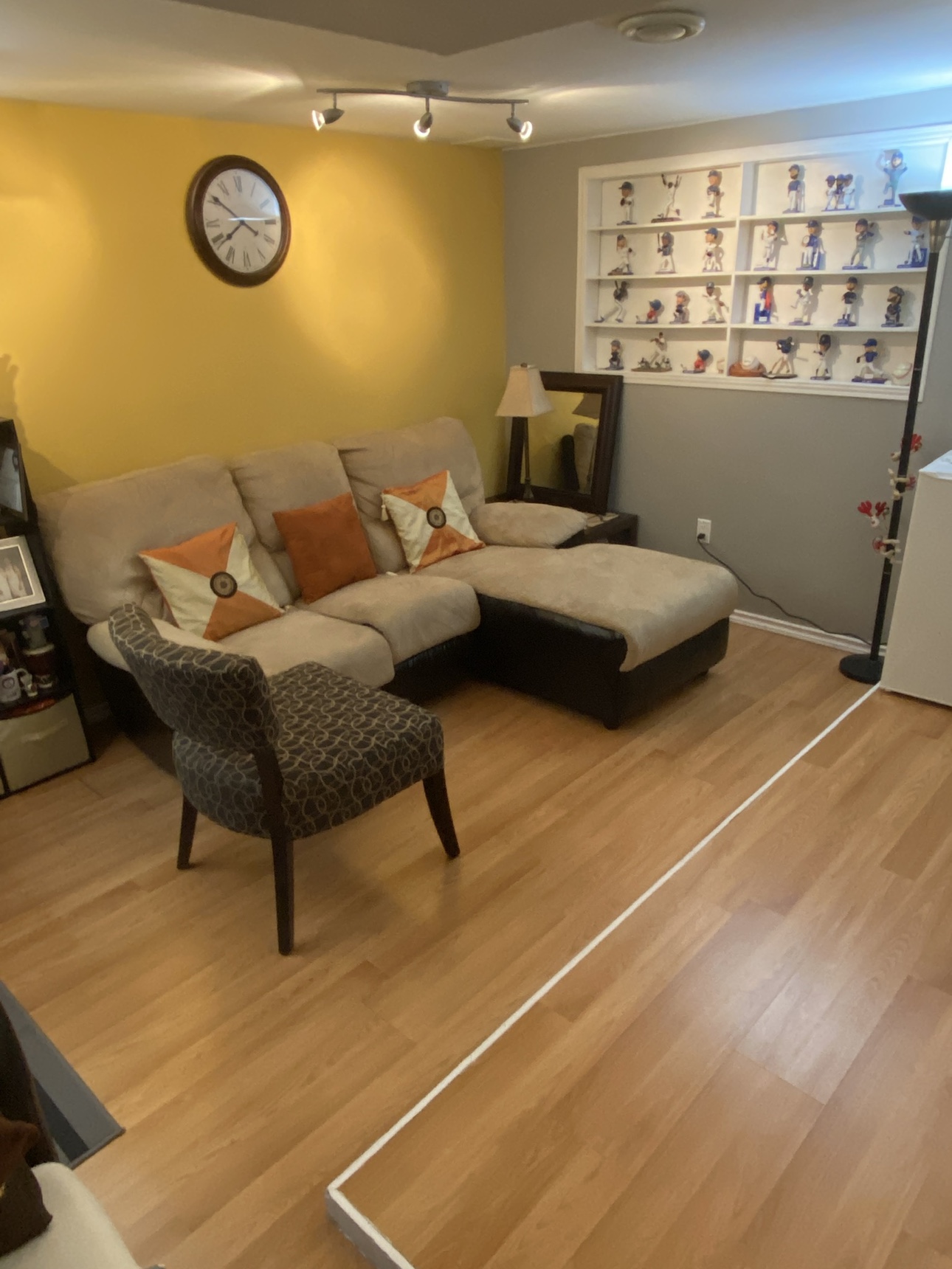 Used Couch for sale - photo 4
