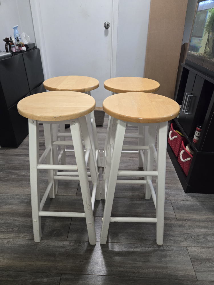 Solid Wood stools - photo 4