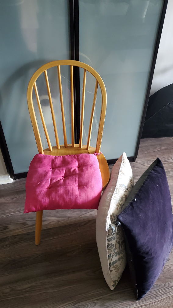 Free - chair & cushions - photo 3