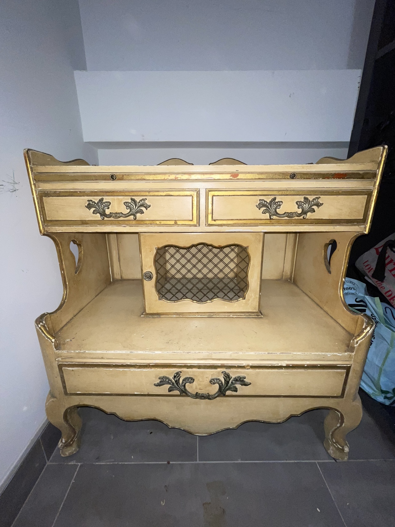 Nightstand for TV lamp