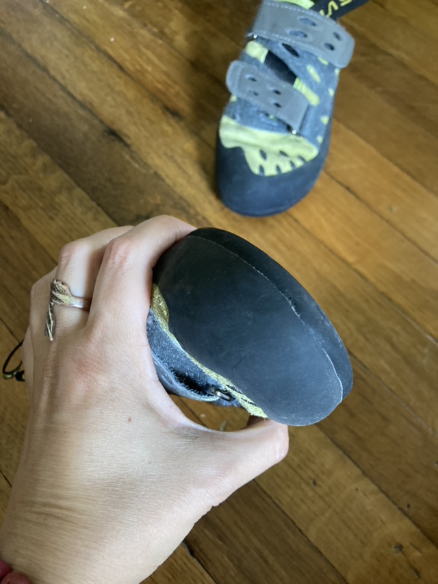 Children’s climbing shoes image indicator(2)