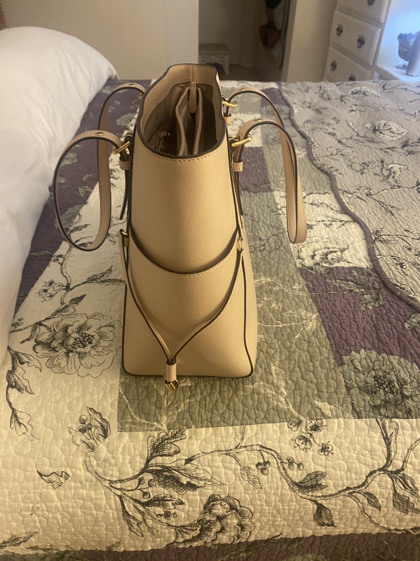 Michael Kors pink tote image indicator(6)