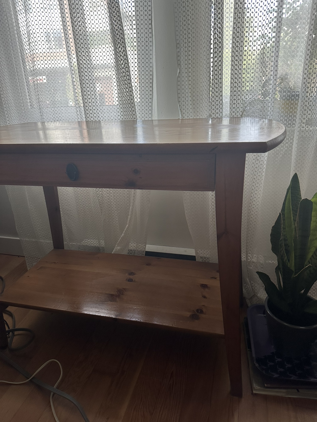 Wood table (TV console or desk) - photo 4