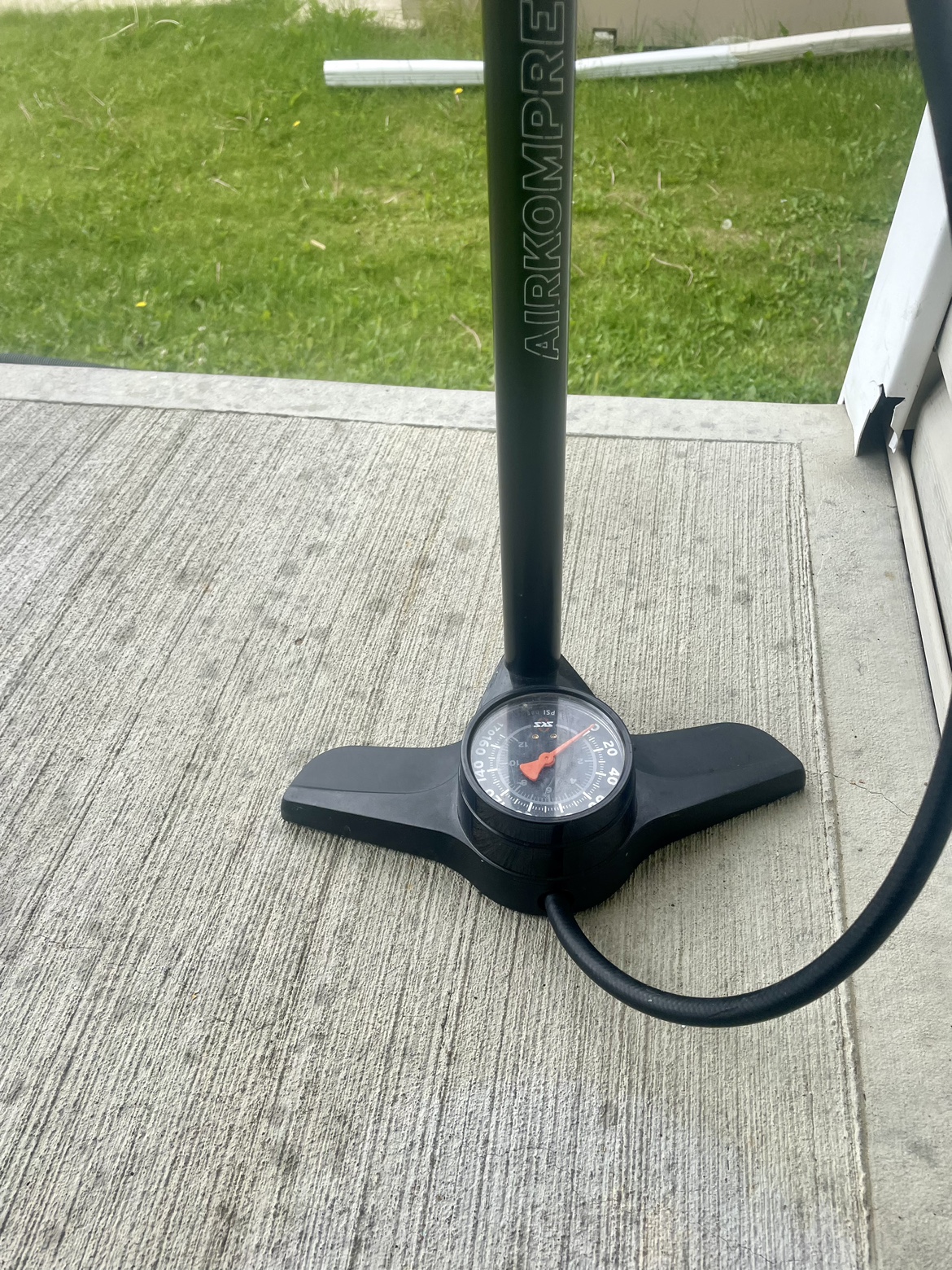 Air compressor 12.0 ⚽️ - photo 4