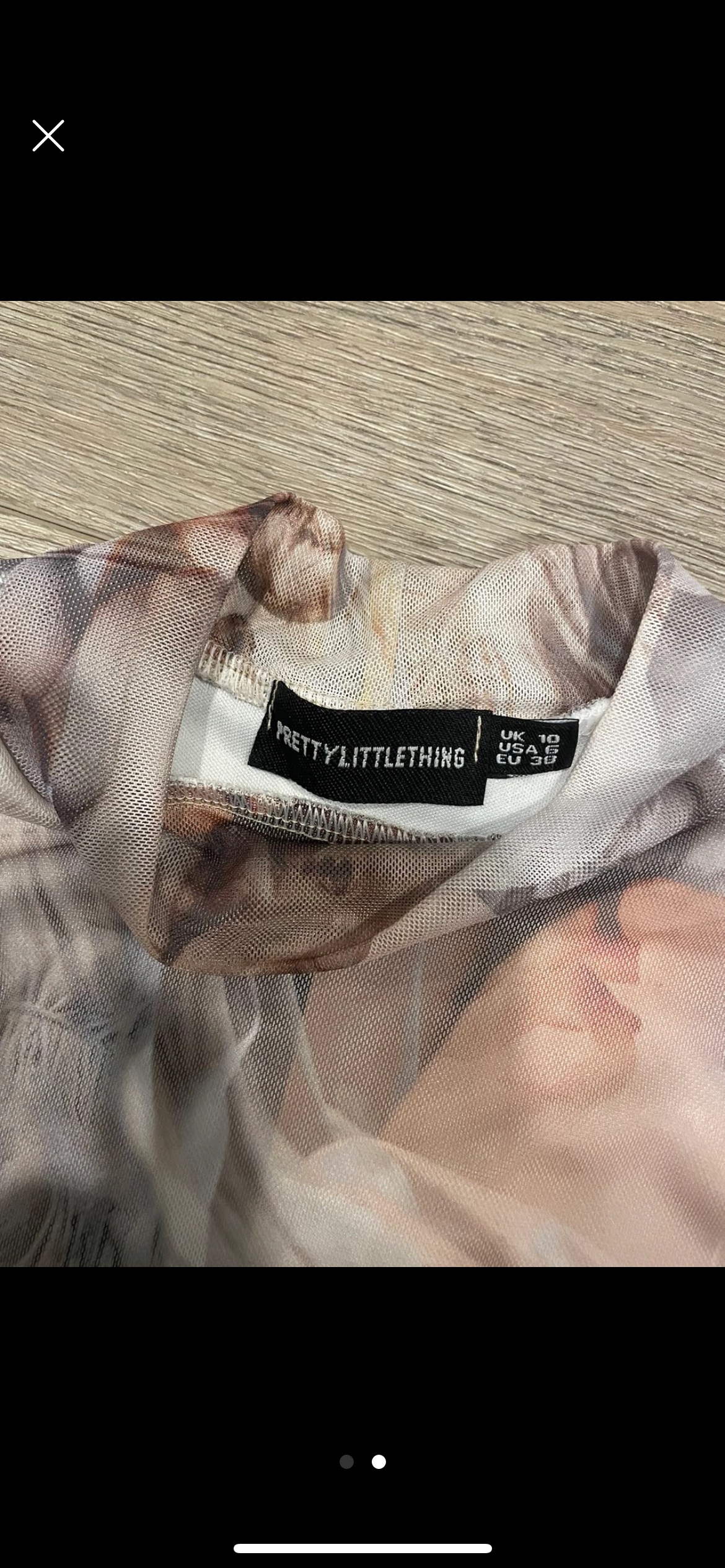 Pretty Little thing dress image indicator(2)