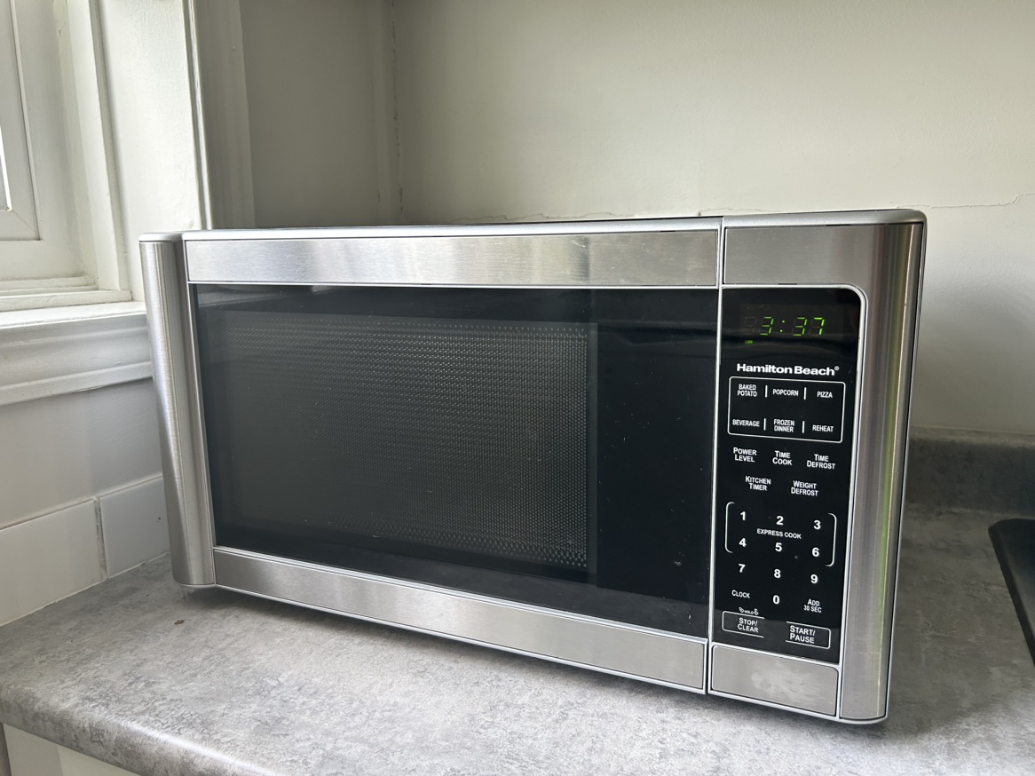 Microwave - photo 2