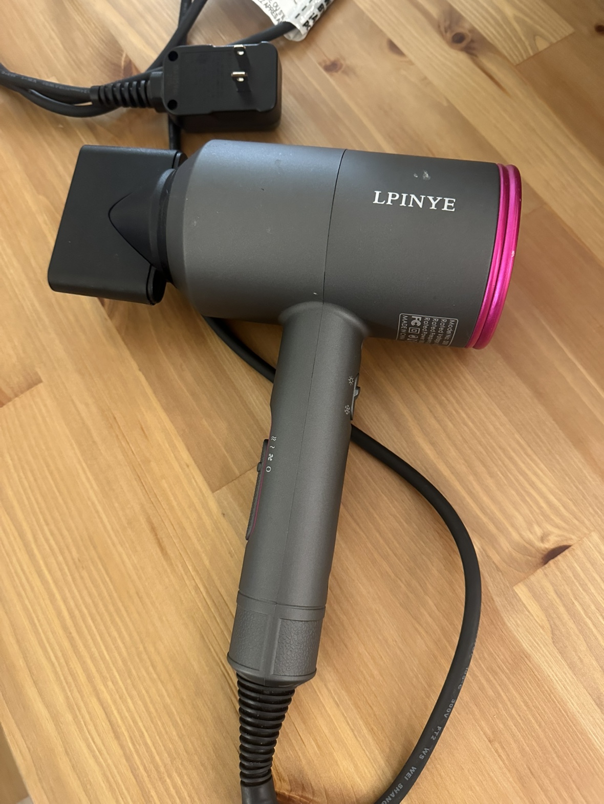 Hair dryer