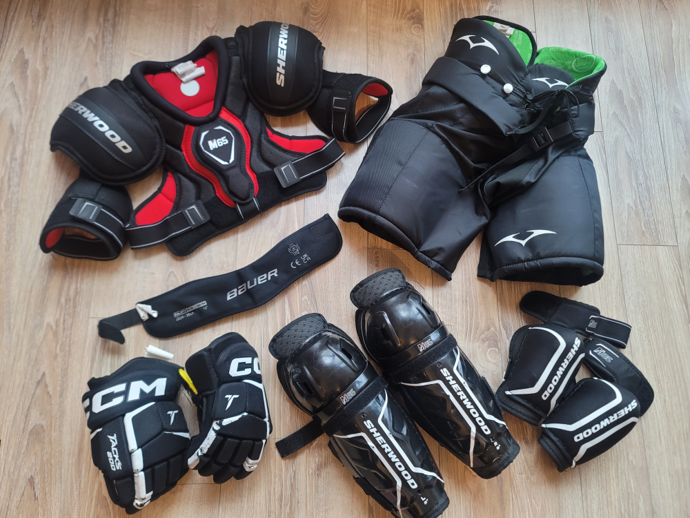 Ice Hockey Protective Kit