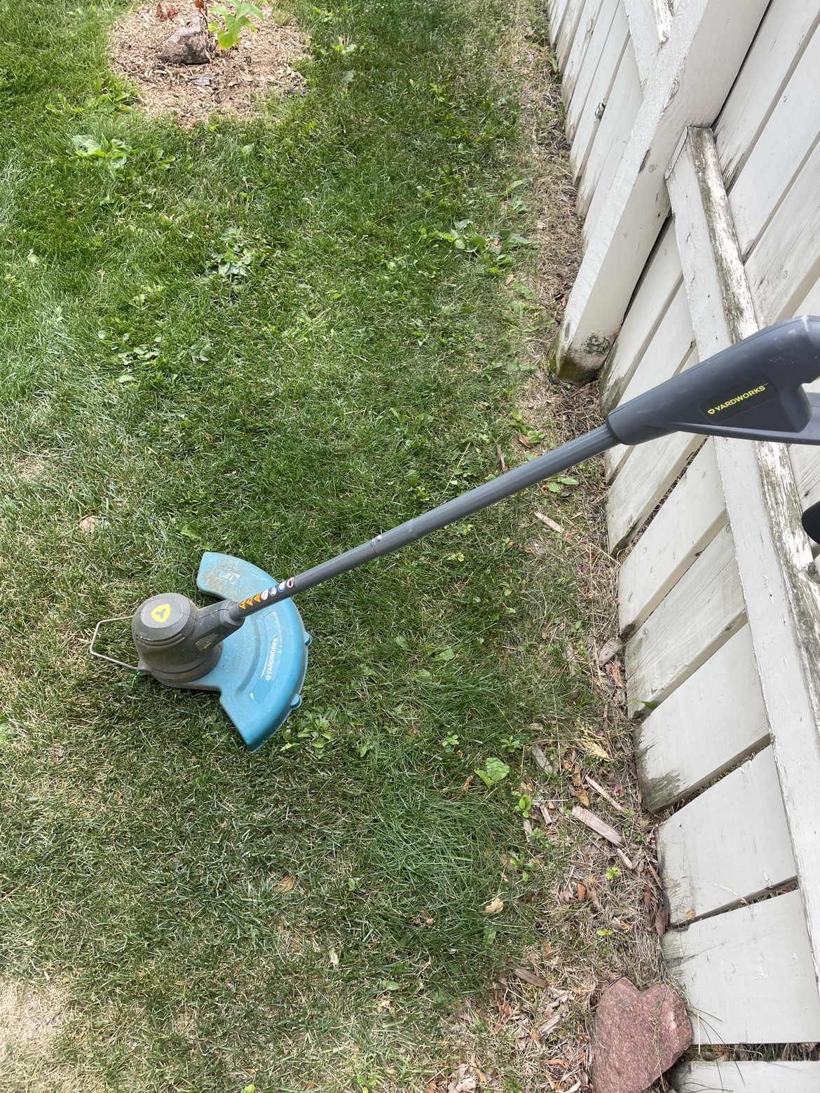 Yardworks plug in weed eater