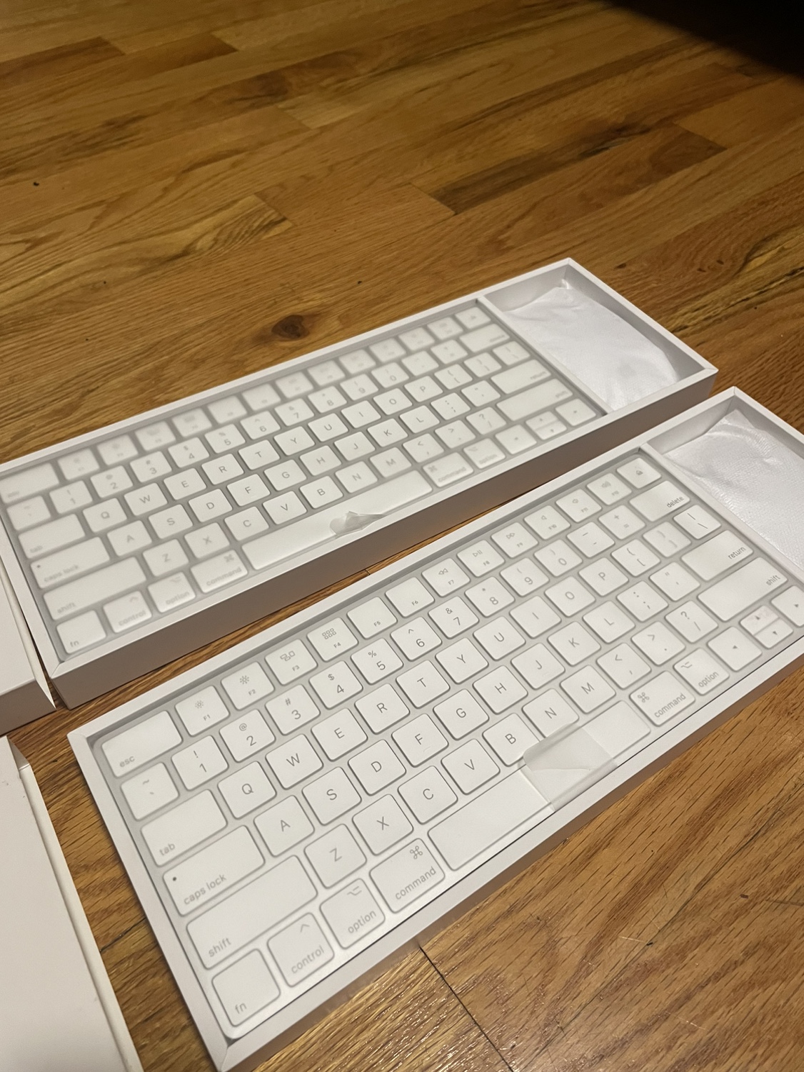 Apple Magic Keyboard and mouse - photo 2